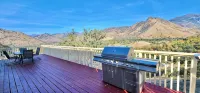 Spacious Sequoia Park 5 bed 3 bath house w/ AC & WIFI in charming Three Rivers