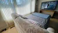 Beautiful & Bright 03 Bedrooms on the main floor. - บังกะโล
