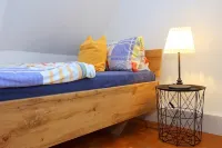 Ferienwohnung im Dachgeschoss 35 qm Platz für 1 bis 3 Personen - Homestays