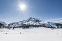 5 Minutes from the Alpe di Siusi Cable Car, Family Apartment and Terrace. - Wifi