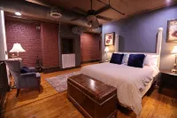 Rooftop Loft 3-bedroom DT Anderson - WiFi
