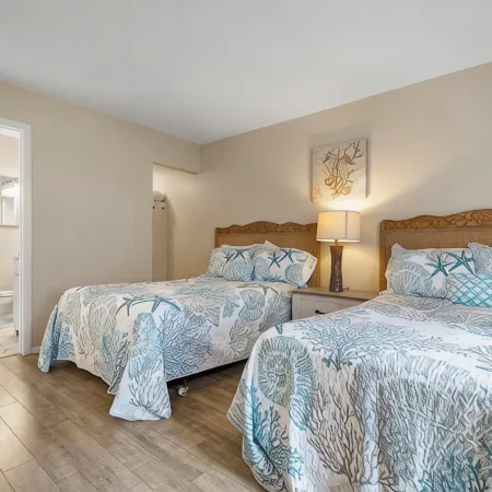 3 Bedroom 2 Bath Palm Bay club Walk out patio ground floor