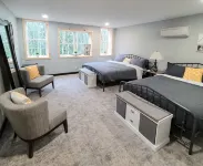 Barndominum, minutes to lake and trails sleeps 14+ Weddings, Events, Retreats - 3 tähden