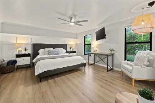 NEW Naples Modern Farmhouse w/Heated Pool, Sleep 10 - 3 tähden