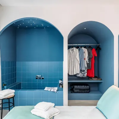 Sorrento Colors&Suites Hotels near Corso Italia