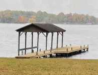 License To Chill - Lakefront/Screened in Porch - 3-Star