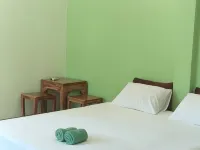 普蘭天堂度假村 鄰近วังก์พง的酒店