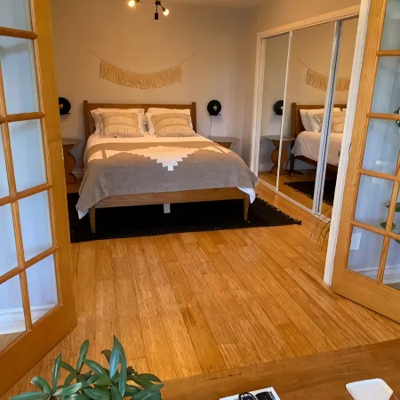 Cactus Garden Cottage…Best Location!! Hotels in Fallbrook