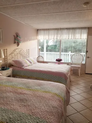 Bogue Shores Unit #256 Just a few steps to the beach :) - 2-Star