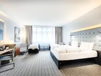 Premier Inn Köln City Mediapark Hotels near Cologne Tower