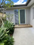 Wamberal/Terrigal Beach is a 10-15 Min Walk or 4 Minute Drive Away.*New Fast Nbn - Wi-Fi