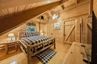 Little Joe Log Cabin, Utk/Neyland, Smokies, 16Acres, FP, HotTub, Fishing, Pets - シャレー