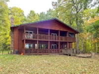 Private Lake Front Home With Pontoon Rental Available On Property - Balcony