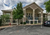 The Great Escape - 3 bedroom/3 bath condo at Emerald Bay on Table Rock Lake - 3-Star