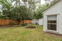Hidden Historic Ocala Bungalow - Homestays