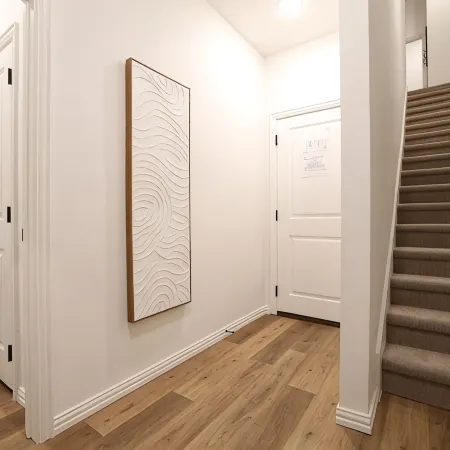Cowboy's Condo/ Steps to Stadium