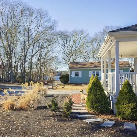 ★The Islander | Steps From Water, Fire Pit, AC★