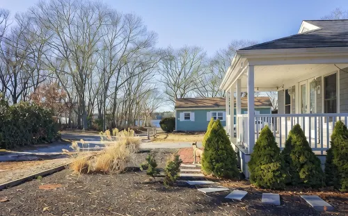 ★The Islander | Steps From Water, Fire Pit, AC★ - 2 tähden