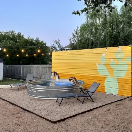 Stone’s Throw Stay -  Less than a Mile from Lake LBJ
