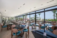 Selini Suites & Waterpark - 4-Star