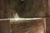 4 Spa Resort Hotel - Gym