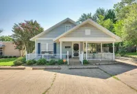 Downtown Canton Walkable 1st Monday Patio Grill Golf Splash Kingdom Pack n Play - Wifi