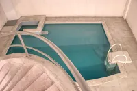 Autohotel Ilussion - Pools