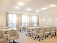 Arkady Hof Hotel - 4-Star