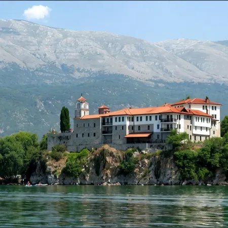 Accommodation Mell