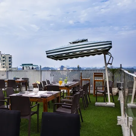 The Moziac Hotel