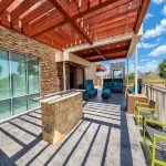 Home2 Suites by Hilton Edinburg - Parking