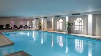 Brandshatch Place Hotel & Spa - Pools