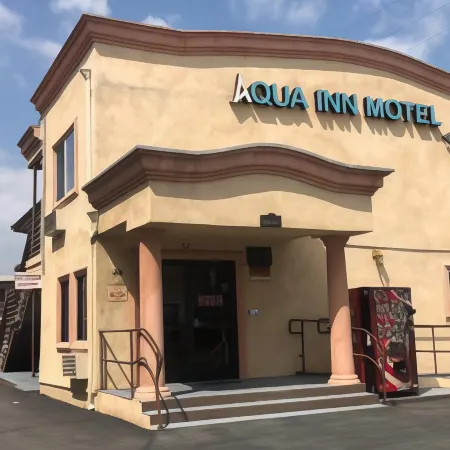 Aqua Inn Motel