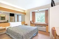 Days Inn by Wyndham Sturbridge Hotels in Southbridge