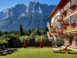 Romantik Alpenhotel Waxenstein