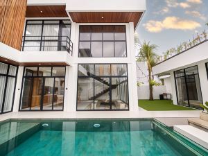 Baliwood Residence Villas by Breig