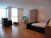 Quay Apartments Hoteles en Salford