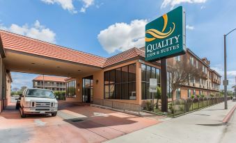 Quality Inn & Suites Bell Gardens-Los Angeles