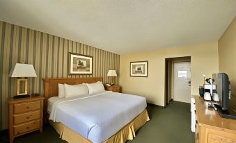 Ramada by Wyndham Whitecourt