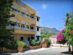 Iliostasi Beach Apartments