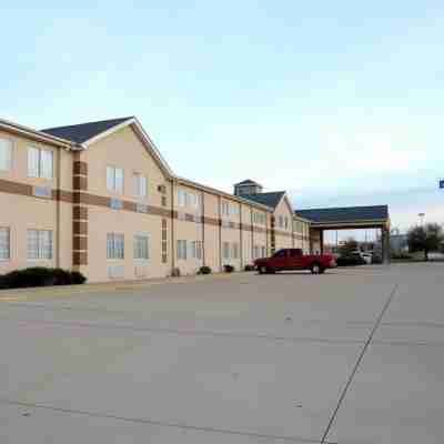 Days Inn by Wyndham Mesquite Rodeo TX Hotel Exterior