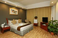 Mayres Hotel Kota Tinggi Hotel berhampiran Homestay Felda Semenchu