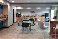 Candlewood Suites Ofallon, IL - ST. Louis Area by IHG فنادق في Fairview Heights