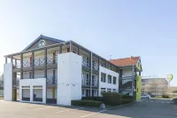 B&B Hôtel Auxerre Bourgogne Hotels in Monéteau