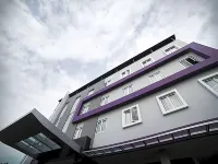 Hotel Harmoni Tasikmalaya Các khách sạn ở Cipedes