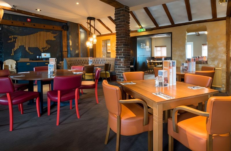 Premier Inn Bracknell (Twin Bridges) photo 2
