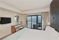 Blaauwberg Beach Hotel Hotels in Bloubergstrand