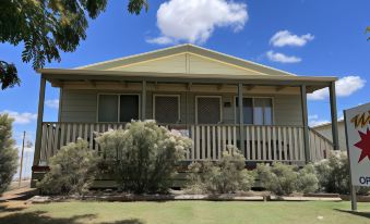 Warrego Motel