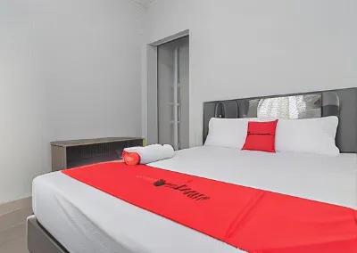 RedDoorz Syariah Near Wisata Situ Gunung Sukabumi Hôtels à : Sukabumi