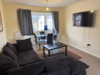 Lovely 2 Bedroom Family Holiday Home Hotels in Rainham